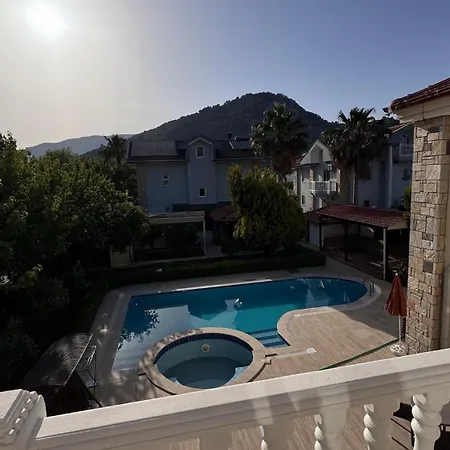 Dalyan Turaman Private Pool Sleeps 10 *