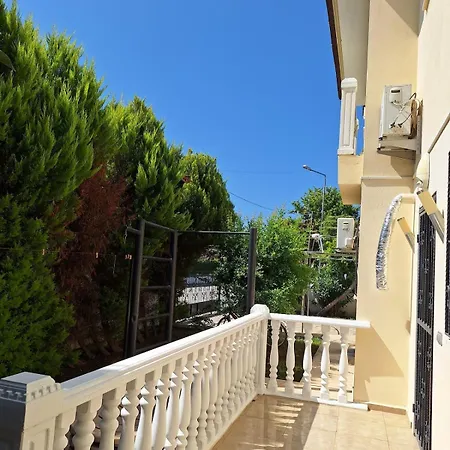 Willa Dalyan Turaman Private Pool Sleeps 10