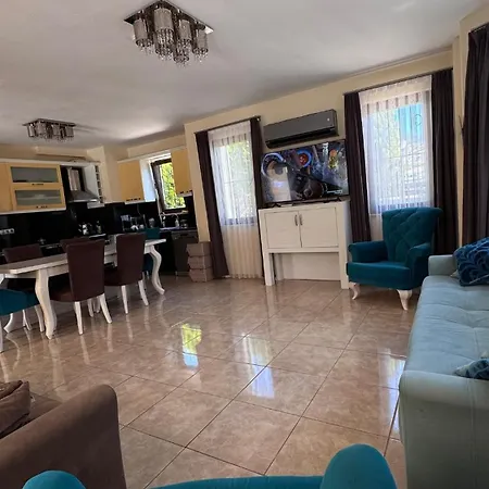 Willa Dalyan Turaman Private Pool Sleeps 10 Ortaca (Mugla)